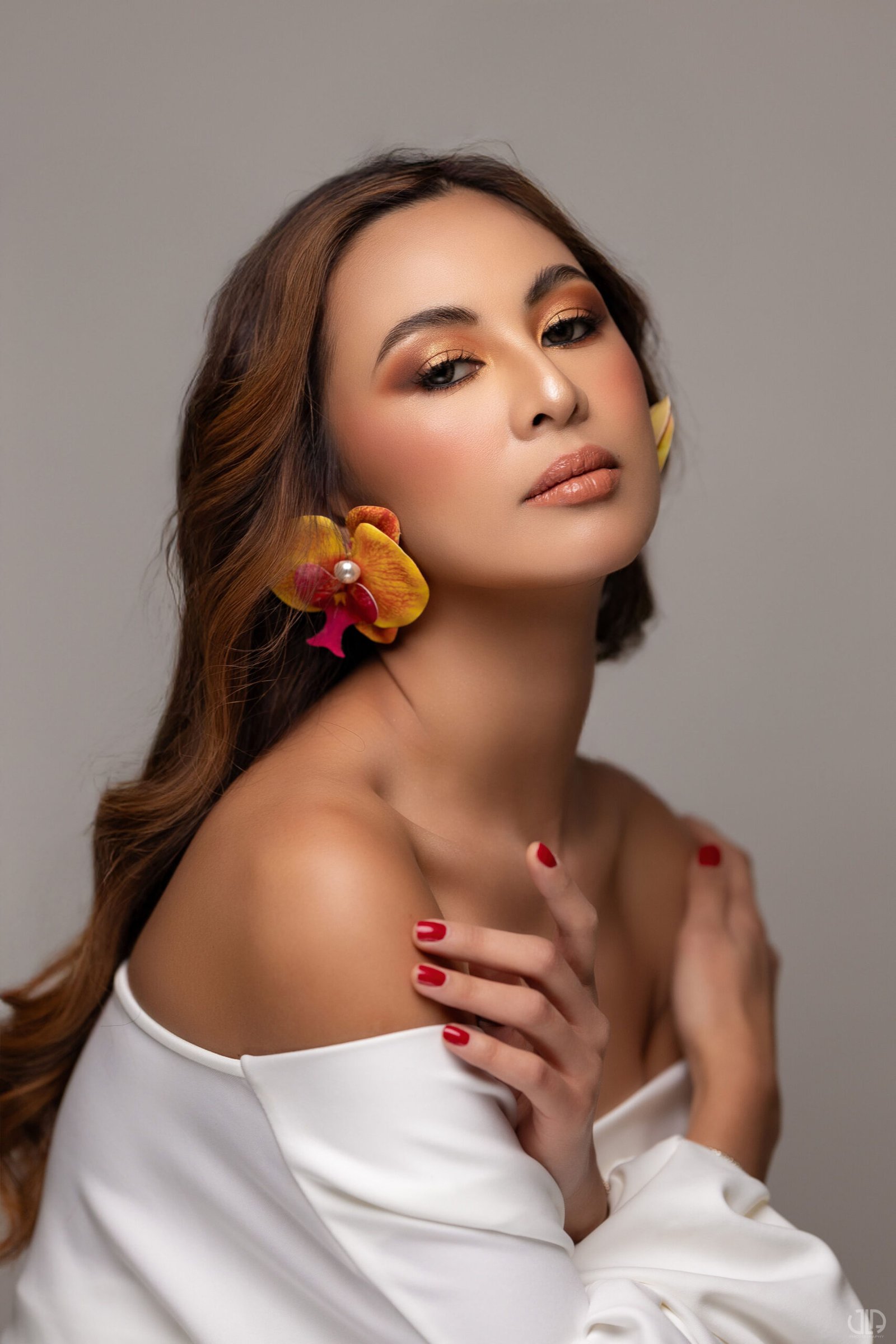 qatar makeup artist photoshoot.jpg